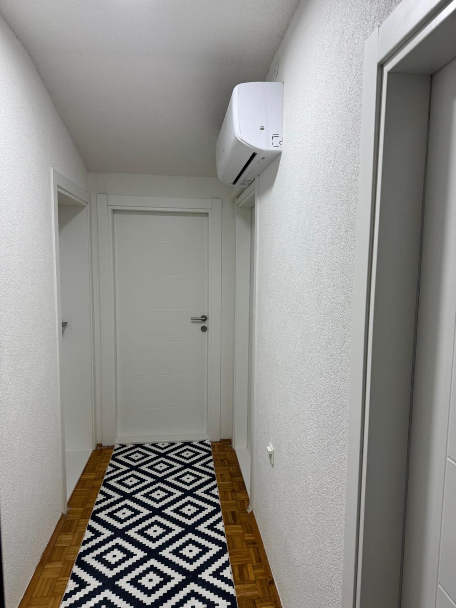 Star Apartment